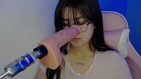 Emma online show from February 2025 03:58:01 AM