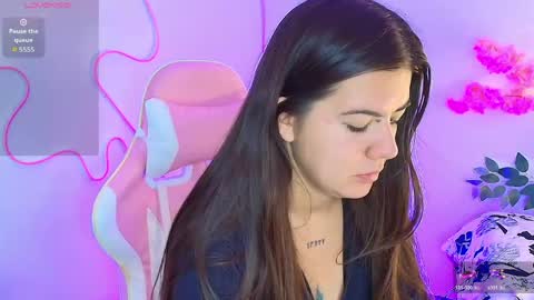 Snapshot of stepha_sweet chatting on May 2026 03:02:02 AM Emma online show from May 2026 03:02:02 AM