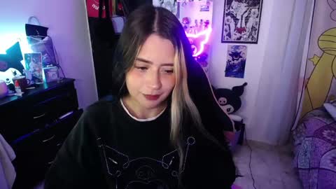 Snapshot of stephani_rousso chatting on October 2025 12:41:02 AM joha cosmo online show from October 2025 12:41:02 AM