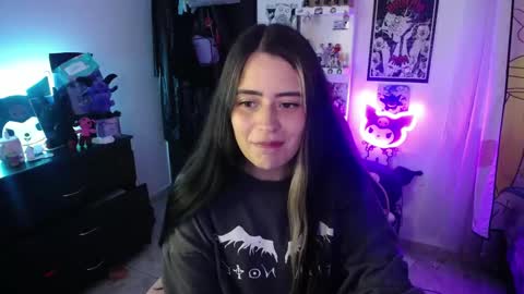 Snapshot of stephani_rousso chatting on October 2025 11:16:02 PM joha cosmo online show from October 2025 11:16:02 PM