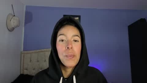 Stephania online show from June 2026 02:26:01 PM