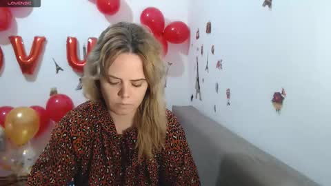 Snapshot of stephaniewild chatting on February 2026 11:18:01 AM Stephanie online show from February 2026 11:18:01 AM