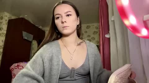 Stephani online show from March 2026 03:08:02 PM