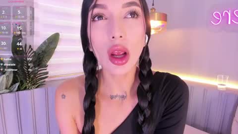 Snapshot of stephany__monroe chatting on May 2026 05:10:01 PM Stephany online show from May 2026 05:10:01 PM
