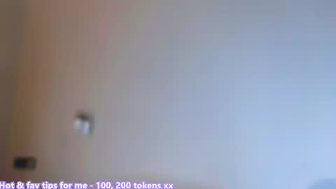 Stephany online show from April 2026 03:48:02 AM
