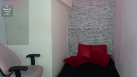 Snapshot of stephany_rodriguez_ chatting on September 2025 12:29:01 PM stephany_rodriguez_ online show from September 2025 12:29:01 PM