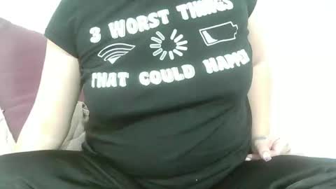 Stephany online show from September 2025 06:57:02 PM