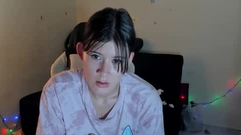 Snapshot of stephany_uwu chatting on March 2026 02:04:02 AM Stephany independient model online show from March 2026 02:04:02 AM