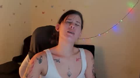 Snapshot of stephany_uwu chatting on March 2026 12:36:01 AM Stephany independient model online show from March 2026 12:36:01 AM