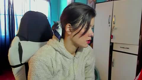 Snapshot of stephany_uwu chatting on June 2026 01:36:01 PM Stephany independient model online show from June 2026 01:36:01 PM