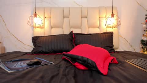 Stefanny online show from December 2024 04:41:02 AM