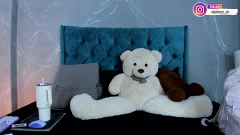 Snapshot of stephanysc chatting on April 2026 12:11:02 AM Stefanny online show from April 2026 12:11:02 AM