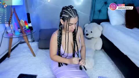 Snapshot of stephanysc chatting on May 2026 01:33:01 AM Stefanny online show from May 2026 01:33:01 AM