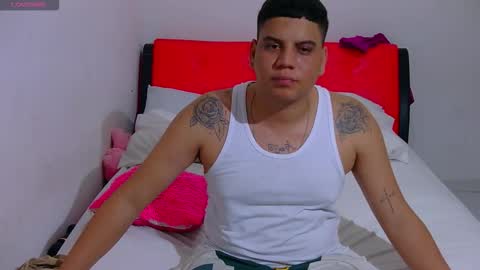 stephatine_4321 online show from November 2025 10:12:01 PM