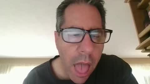 Snapshot of stephenhal9 chatting on October 2025 03:44:01 PM stephenhal9 online show from October 2025 03:44:01 PM