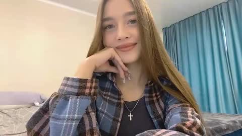 Snapshot of stepheniepettry chatting on October 2025 12:06:01 PM Hello My name is Adele im new model here and little but shy but curious. online show from October 2025 12:06:01 PM