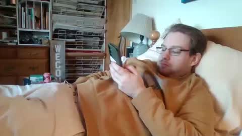 Ian23602 online show from December 2025 03:42:01 PM