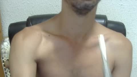 Snapshot of sterling_archer_24 chatting on January 2025 10:42:01 AM sterling_archer_24 online show from January 2025 10:42:01 AM