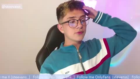 Stevan online show from October 2025 04:07:02 AM