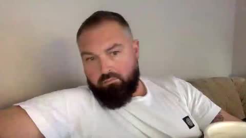 steve__1980 online show from September 2025 05:37:01 PM