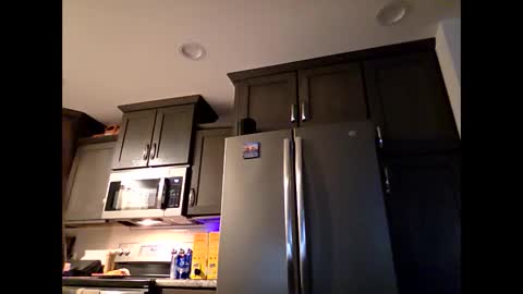 Snapshot of steved6001 chatting on February 2026 02:52:02 AM steved6001 online show from February 2026 02:52:02 AM