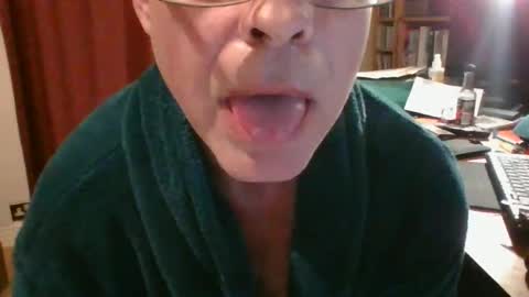 Snapshot of stevejm3740 chatting on December 2024 01:34:01 AM stevejm3740 online show from December 2024 01:34:01 AM
