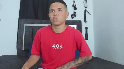 Snapshot of steven19_latinboy chatting on November 2025 11:43:01 AM Steven online show from November 2025 11:43:01 AM