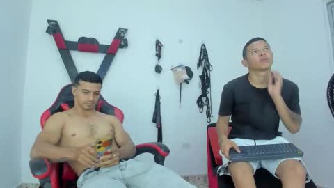 Snapshot of steven19_latinboy chatting on November 2025 11:03:01 AM Steven online show from November 2025 11:03:01 AM