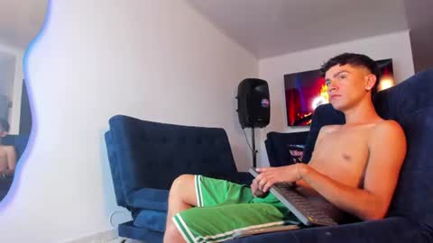 Snapshot of steven_baby69 chatting on July 2026 06:40:02 PM STEVENN online show from July 2026 06:40:02 PM