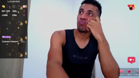 Snapshot of steven_smith05 chatting on February 2025 07:01:02 AM Esteban online show from February 2025 07:01:02 AM