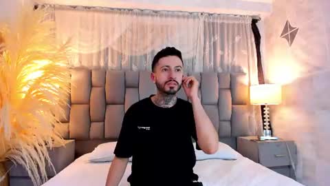 stevenandlaura_ online show from July 2026 06:00:01 AM