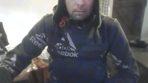 Steveneg13 online show from December 2025 04:02:01 PM