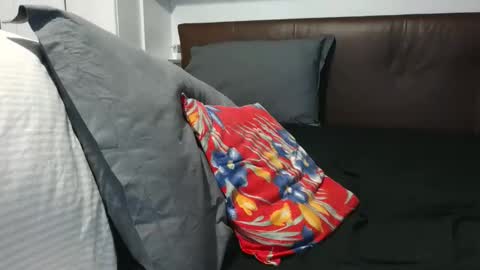 Snapshot of stevenpit chatting on May 2026 04:59:02 PM stevenpit online show from May 2026 04:59:02 PM