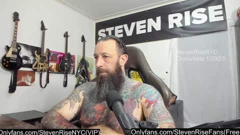 Snapshot of stevenrisenyc chatting on January 2025 02:00:01 PM StevenRiseNYC online show from January 2025 02:00:01 PM