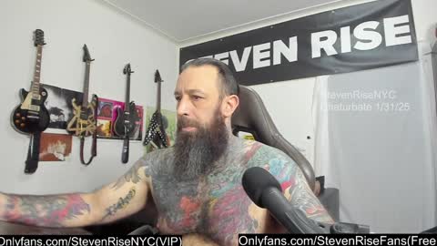 Snapshot of stevenrisenyc chatting on January 2025 01:23:02 PM StevenRiseNYC online show from January 2025 01:23:02 PM