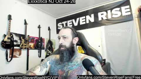 Snapshot of stevenrisenyc chatting on October 2025 01:28:01 AM StevenRiseNYC online show from October 2025 01:28:01 AM