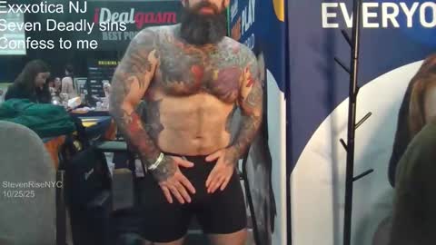 Snapshot of stevenrisenyc chatting on October 2025 01:22:01 AM StevenRiseNYC online show from October 2025 01:22:01 AM