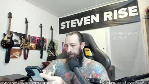 Snapshot of stevenrisenyc chatting on October 2025 01:52:02 AM StevenRiseNYC online show from October 2025 01:52:02 AM