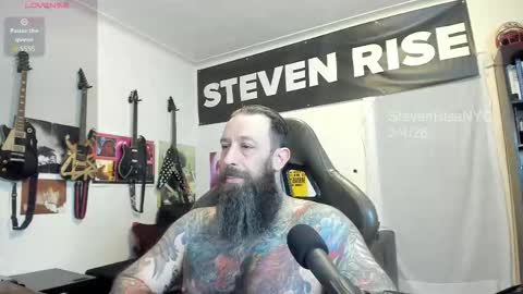 Snapshot of stevenrisenyc chatting on February 2026 01:17:01 PM StevenRiseNYC online show from February 2026 01:17:01 PM