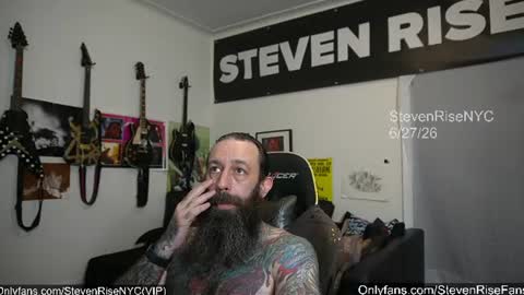 Snapshot of stevenrisenyc chatting on June 2026 06:46:02 PM StevenRiseNYC online show from June 2026 06:46:02 PM