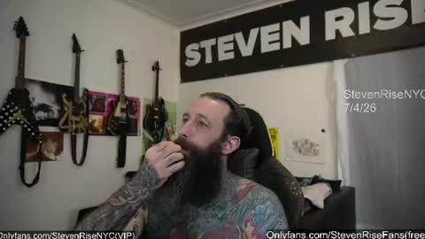 Snapshot of stevenrisenyc chatting on July 2026 09:32:02 PM StevenRiseNYC online show from July 2026 09:32:02 PM