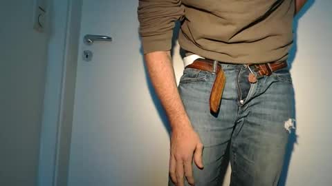 Snapshot of steveo_85 chatting on January 2025 01:37:02 PM white beef online show from January 2025 01:37:02 PM