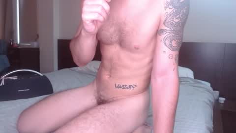 Alex   online show from November 2025 12:46:01 AM