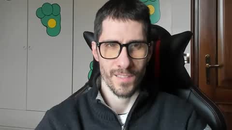 Snapshot of stevex870 chatting on March 2025 03:16:02 PM Steve online show from March 2025 03:16:02 PM