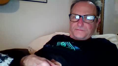 steviehard7 online show from January 2025 05:13:01 AM