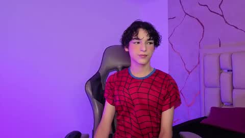 Snapshot of sthepanodimonaco chatting on March 2026 03:56:01 AM Sthepano online show from March 2026 03:56:01 AM