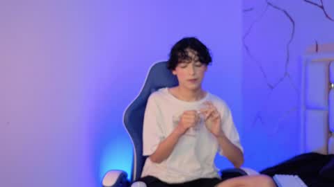 Snapshot of sthepanodimonaco chatting on March 2026 03:30:02 AM Sthepano online show from March 2026 03:30:02 AM