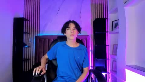 Sthepano  online show from May 2026 03:47:02 AM