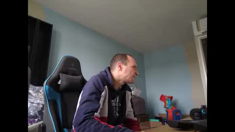 Snapshot of stickolive1 chatting on October 2025 09:10:01 AM stickolive1 online show from October 2025 09:10:01 AM