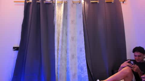 Snapshot of stiiveen_24cm chatting on April 2026 03:17:01 AM Stiven brendan online show from April 2026 03:17:01 AM